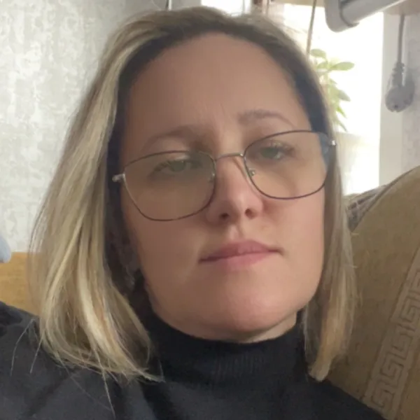 Олена Мазур 